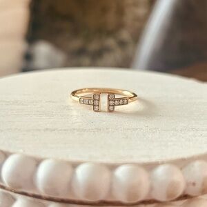 Tiffany & Co Tiffany T Diamond and Rose Gold Wire Ring